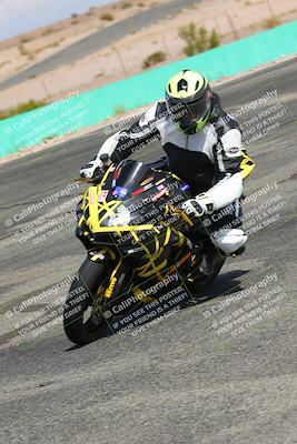 media/Oct-15-2022-TrackXperience (Sat) [[8f70b8b0be]]/Group 2/session 4 turn 1/